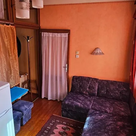 Gyöngyi Homestay szállás *